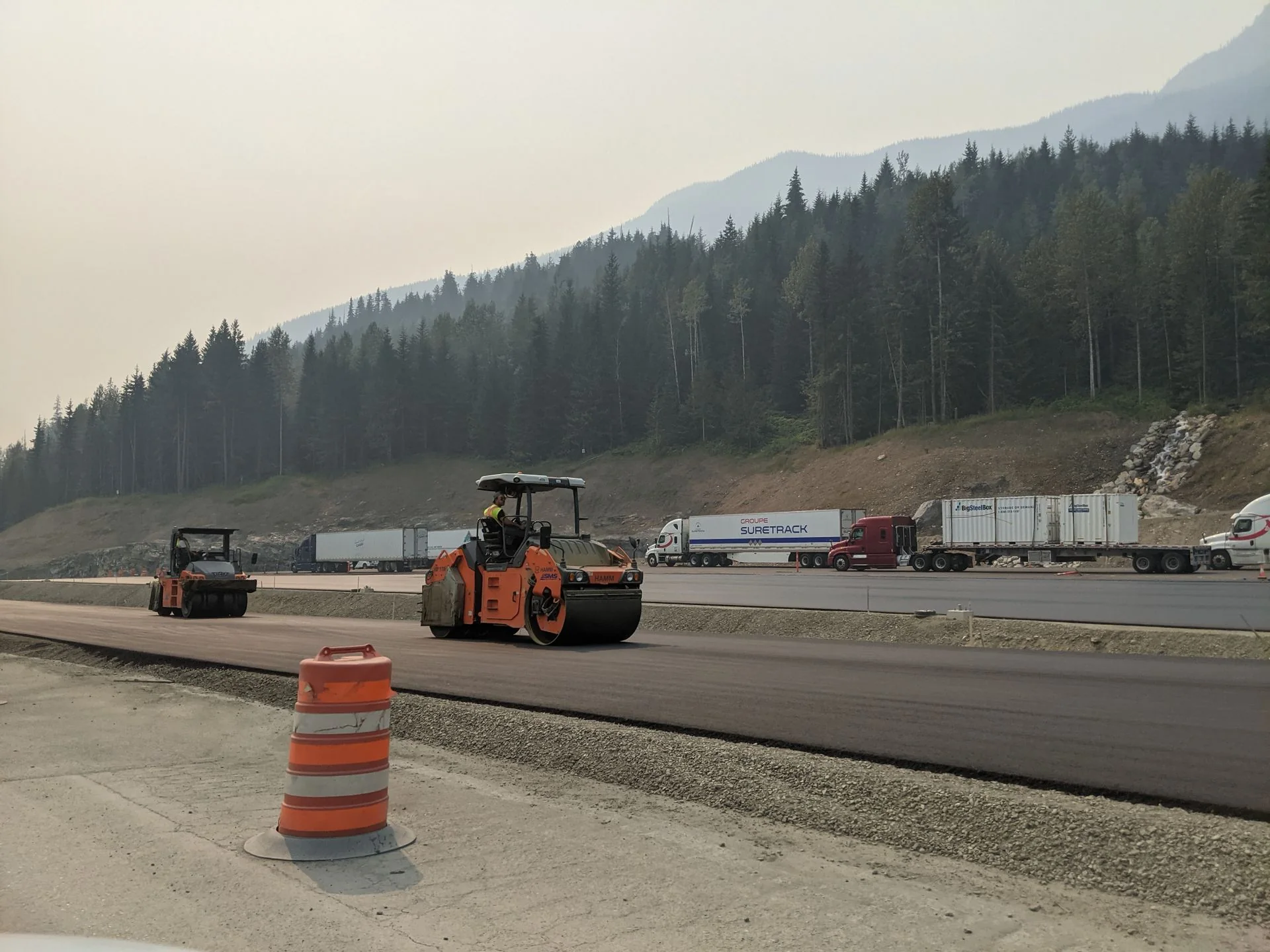 Asphalt compaction work